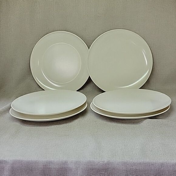 Watertown Lifetime Ware melmac Other - Vtg.6pc. Watertown Lifetime ware melmac 10 "white dinner plates.